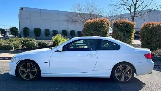 2011 BMW 3 series