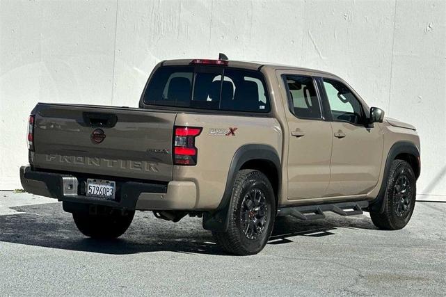 2022 nissan frontier pro-x