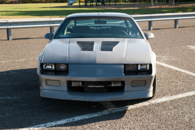 1988 chevrolet camaro iroc-z 32k miles!!