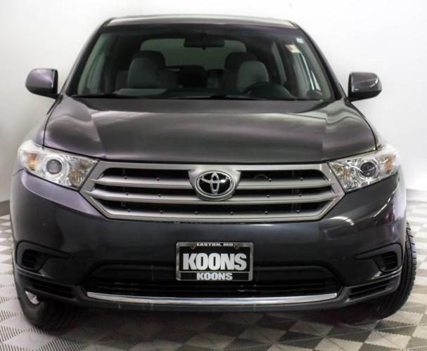 used 2013 toyota highlander 4wd easton, md 21601 for sale in easton, maryland