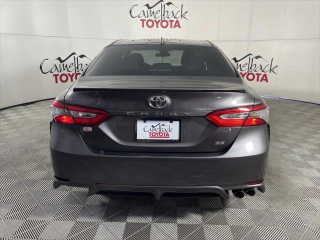 2019 toyota camry se