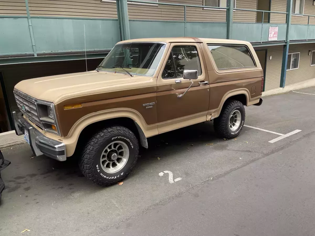 1985 ford bronco suv brown u100