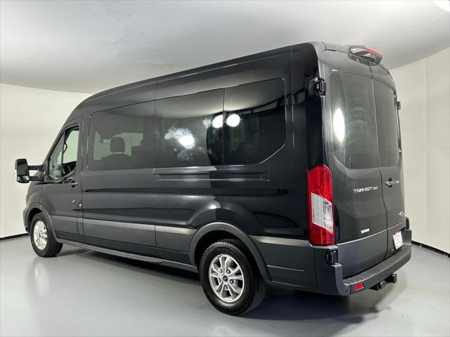 2022 ford transit-350 xlt