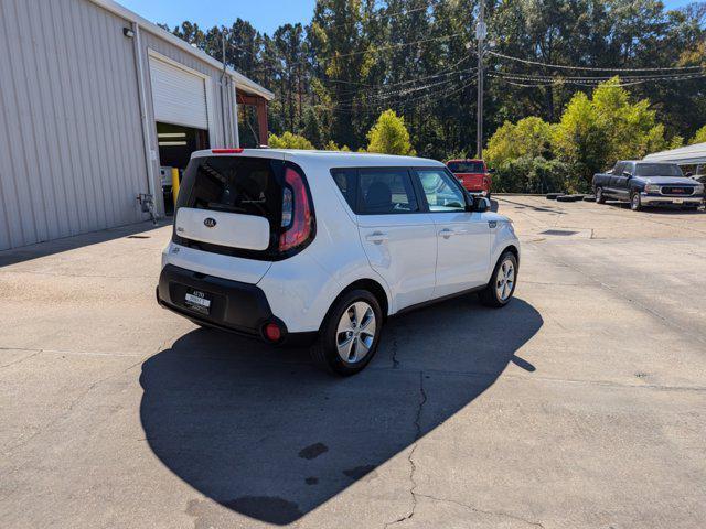 2015 kia soul base