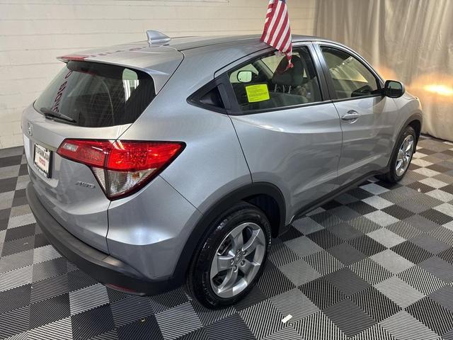 2022 honda hr-v lx