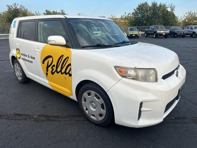 2011 scion xb base