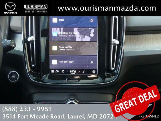 2024 volvo xc40 b5 plus dark theme