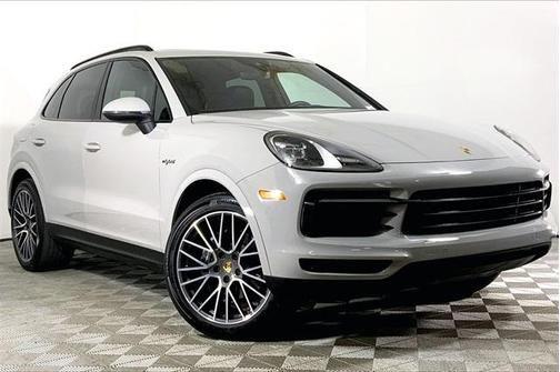 2021 porsche cayenne e-hybrid