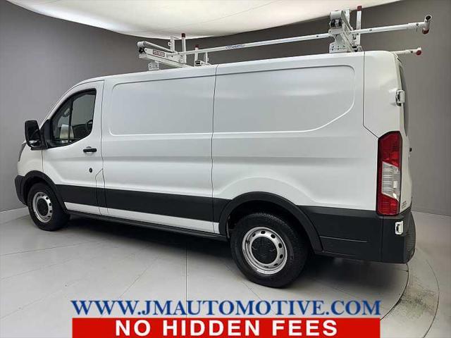 2020 ford transit-150 base