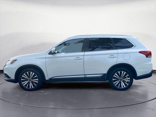 2020 mitsubishi outlander sel
