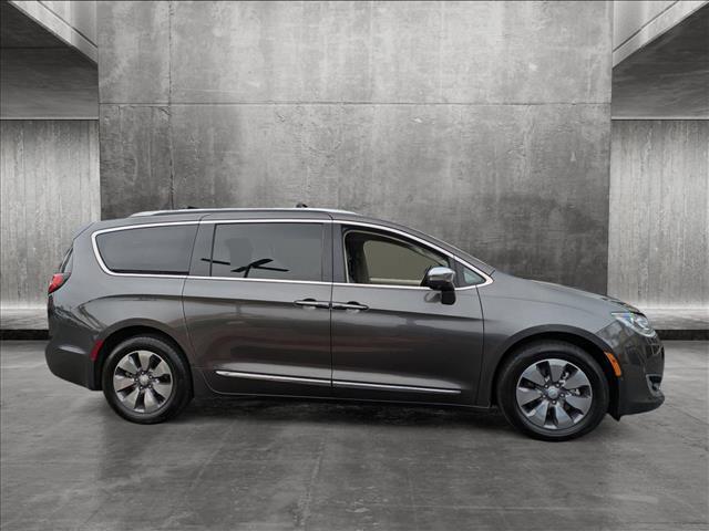 2018 chrysler pacifica hybrid limited
