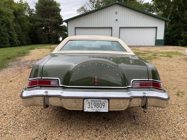 1975 lincoln continental green rwd automatic