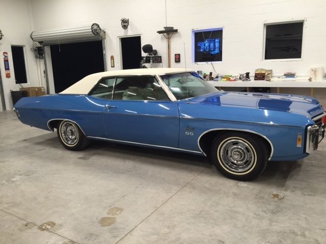 matching numbers l36 427/390 hp, factory air, th400,tach on dash,8track player