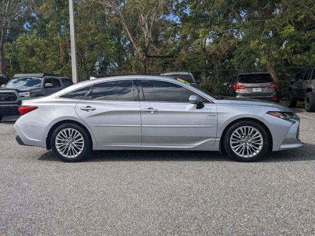 2020 toyota avalon hybrid limited