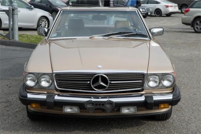 1988 mercedes-benz 560 series 560sl 105,875 miles gold 8 cylinder engine 5.6l/3