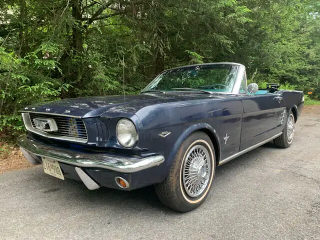 1966 ford mustang v8 convertible