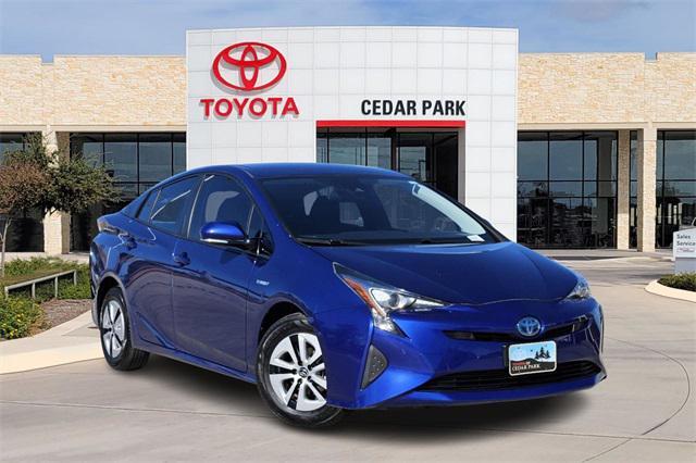 2017 toyota prius three