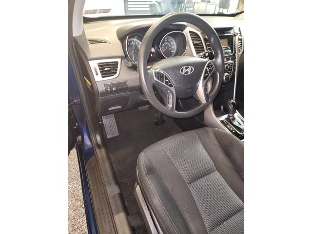 2014 hyundai elantra gt base