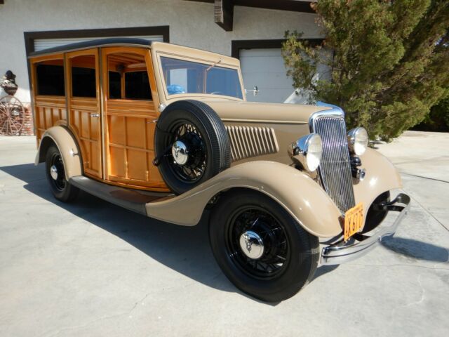 1934 ford woody 100 point show ready same owner since the 70's