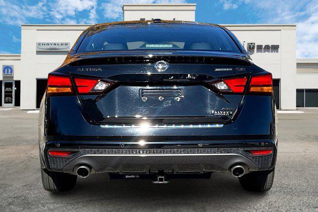 2022 nissan altima sr intelligent awd