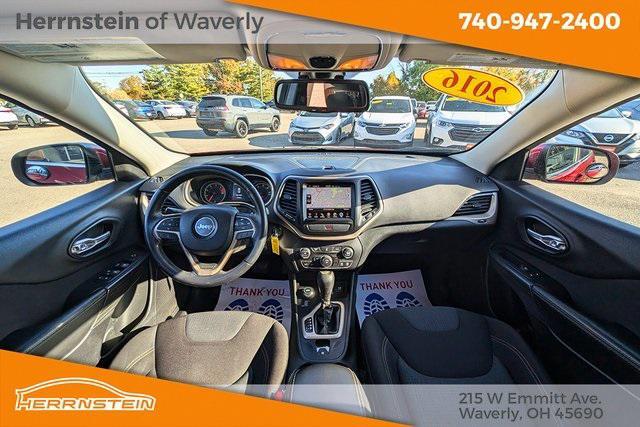 2016 jeep cherokee latitude