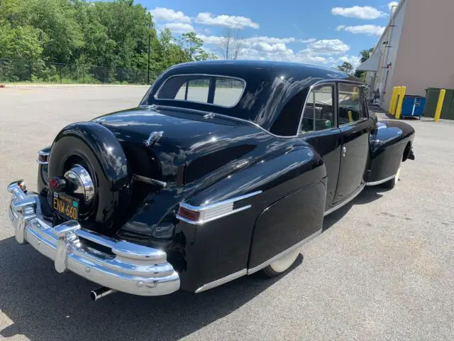 coupe, looks great!