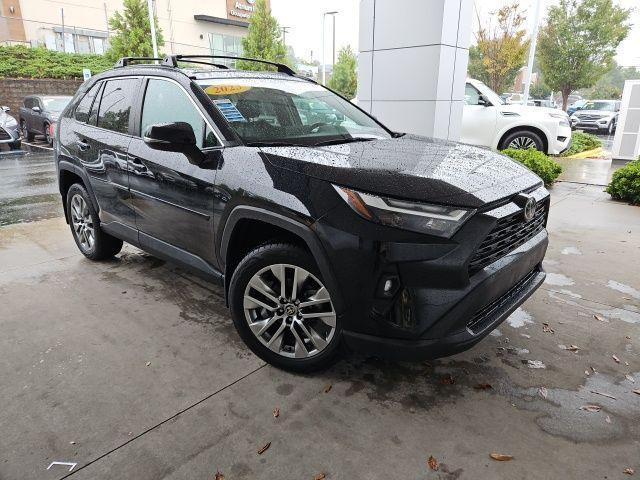 2023 toyota rav4 xle premium