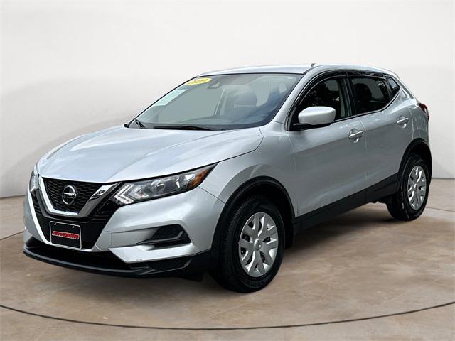 2020 nissan rogue sport s