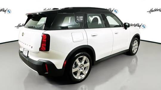 2025 Mini Countryman