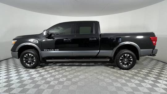 2017 Nissan Titan