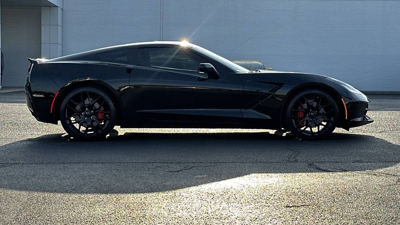 2019 chevrolet corvette stingray