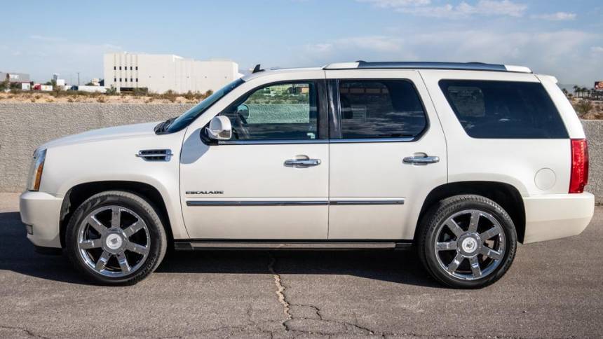 2010 cadillac escalade premium