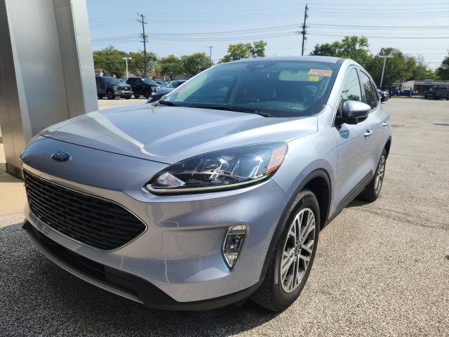2022 ford escape sel