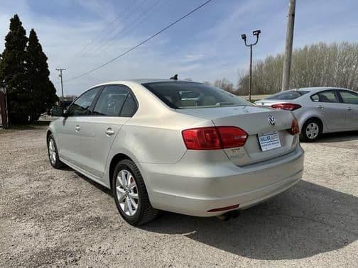 2011 volkswagen jetta se in omro, wisconsin
