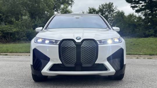 2023 BMW iX