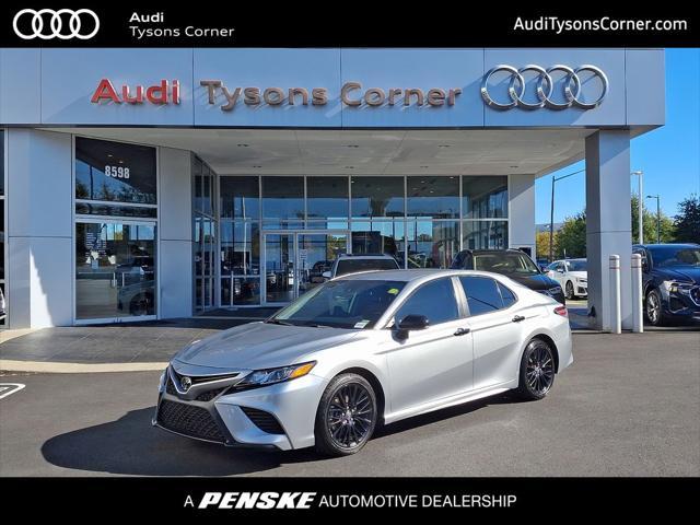 2020 toyota camry se