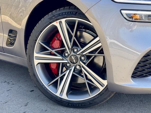 2024 genesis g70 3.3t rwd sport advanced