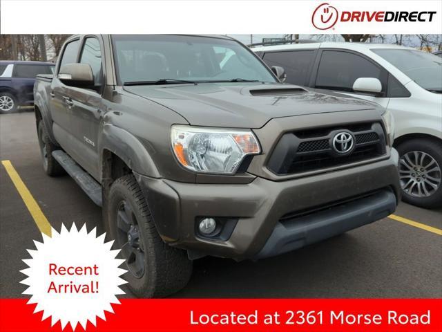 2015 toyota tacoma base