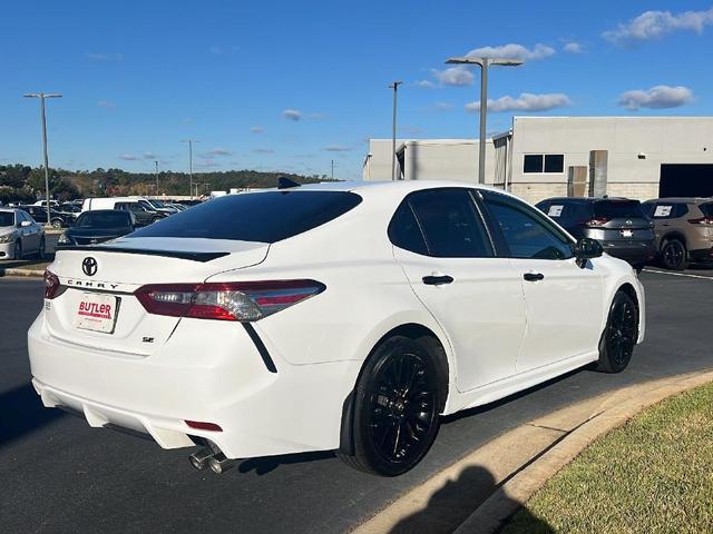 2020 toyota camry se nightshade