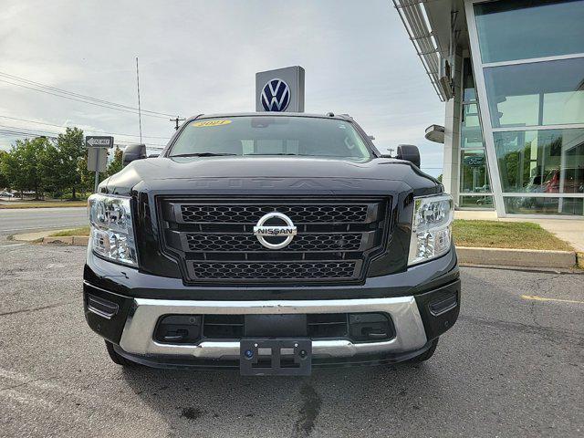 2021 nissan titan sv