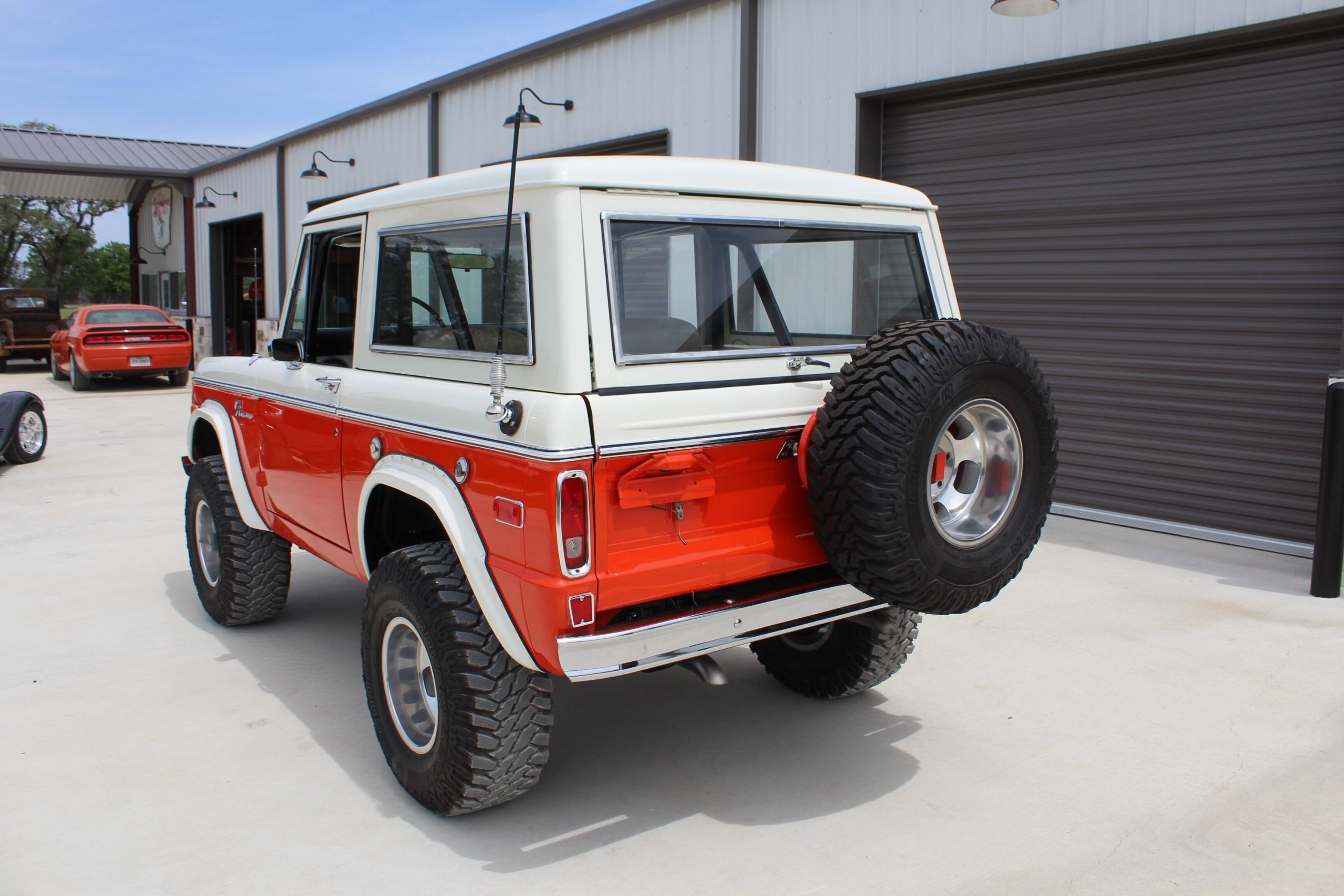 1975 ford bronco 2-door