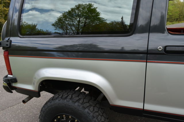 1988 ford bronco ii xlt sport utility 2-door 2.9l, like scout, jeep cj