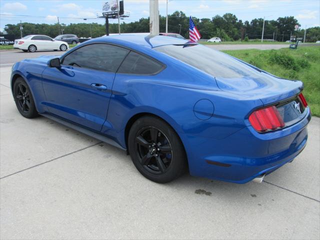 2017 ford mustang v6