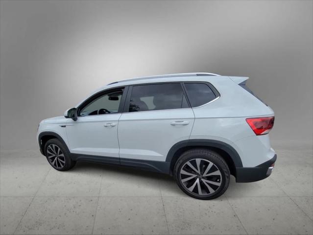 2022 volkswagen taos 1.5t se