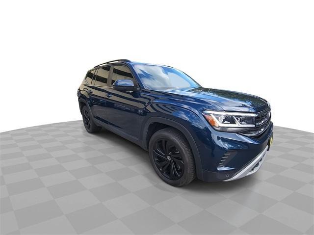2022 volkswagen atlas 3.6l se w/technology