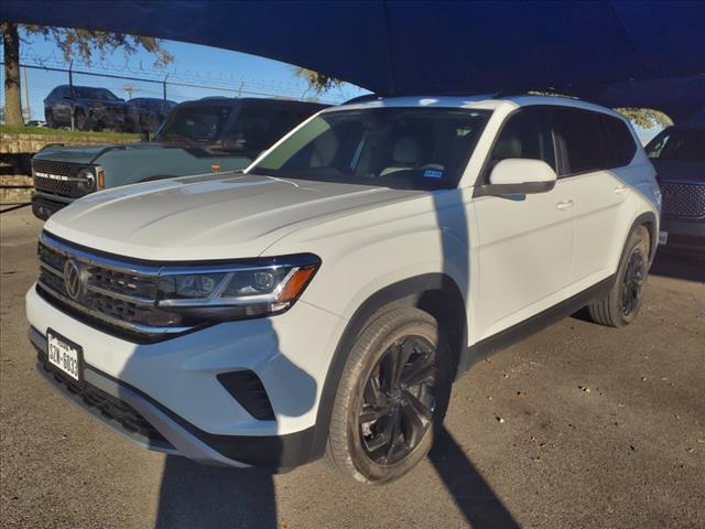 2023 volkswagen atlas 3.6l se w/technology