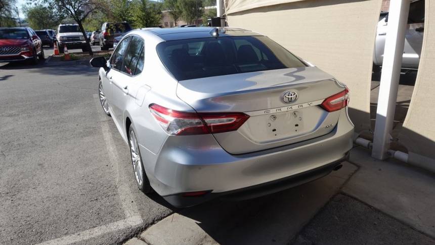 2019 toyota camry xle