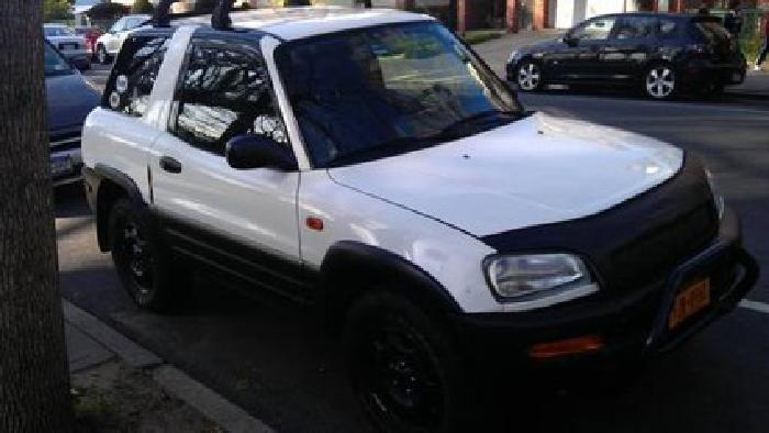 97 toyota rav4 2 door in elmhurst, ny