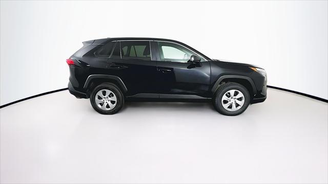 2023 toyota rav4 le