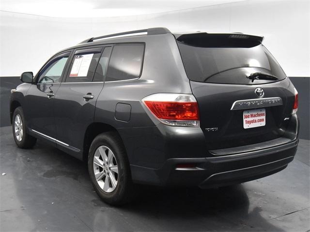 2011 toyota highlander se